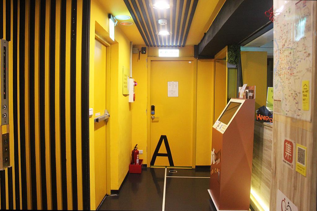 Here X There Hostel Taipei Main Station Exterior foto